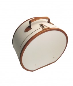 Hat box Cream with brown lining 39 cm