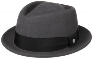 Diamond Woolfelt by Lierys