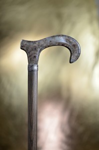 Walking cane dark grey with gentle flowers