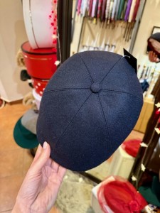 Gatsby blue wool beret