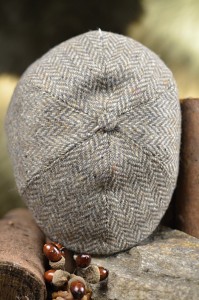 Bekovka Personality Grey wool with pattern